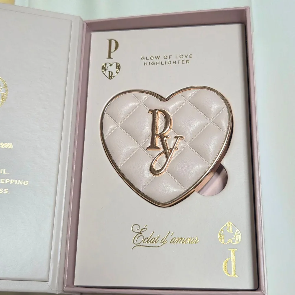 Peony GLOW OF LOVE HIGHLIGHTER 02