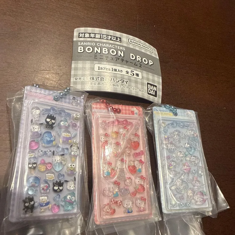サンリオキャラクターズ ボンボンドロップ ミニチュアチャーム2 3種セット