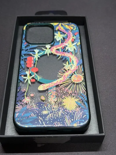 iPhone16 Pro Max OtterBox Lumen スネークグリーン