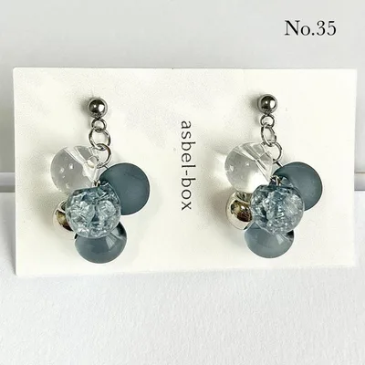 35.ピアス/イヤリング アイビーグレー ブルー系 くすみ 大人カラー 存在感