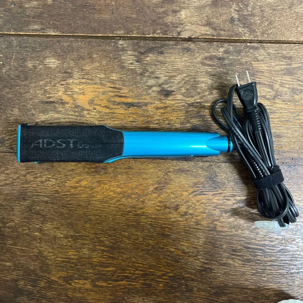 ADST DS ストレートヘアアイロン 本体