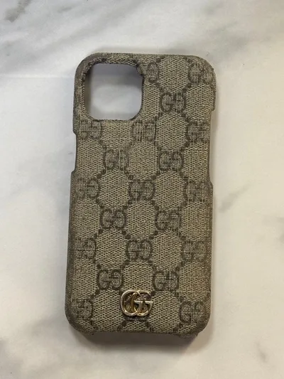 Gucci GGパターン iPhone15 スマホケース