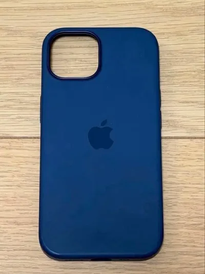 Apple純正 iPhone15 シリコンケース ストームブルー