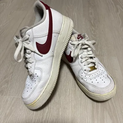 NIKE AIR FORCE 1 ホワイト×バーガンディ