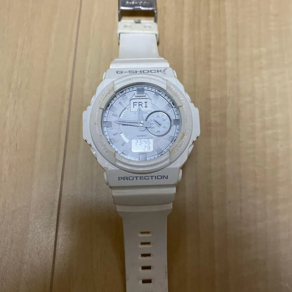 CASIO G-SHOCK GA-150ホワイト デジタル腕時計