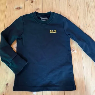 Jack Wolfskin 黒 長袖トレーナー ジャックウルフスキン 綿 110