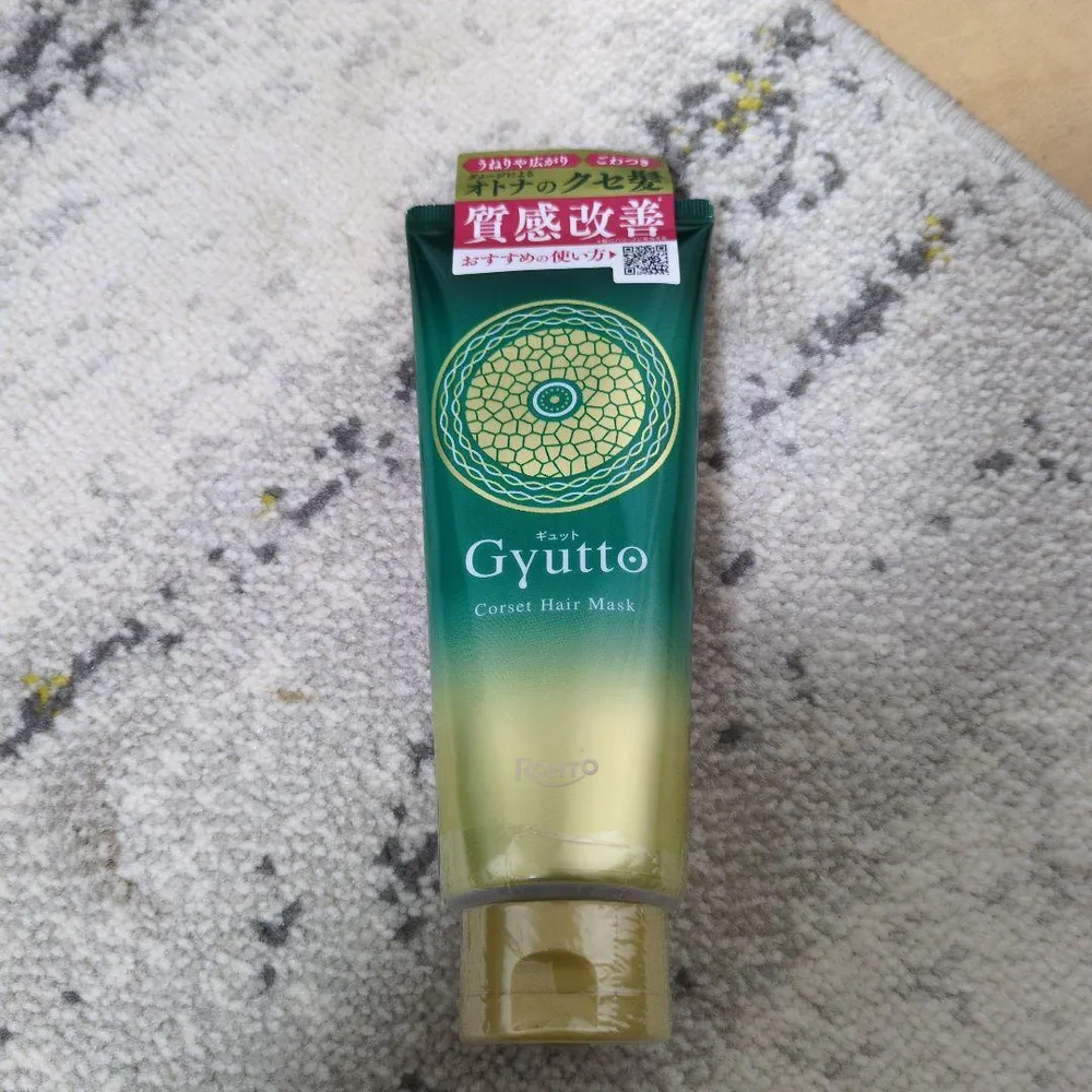ロート製薬 ギュット コルセットヘアマスク