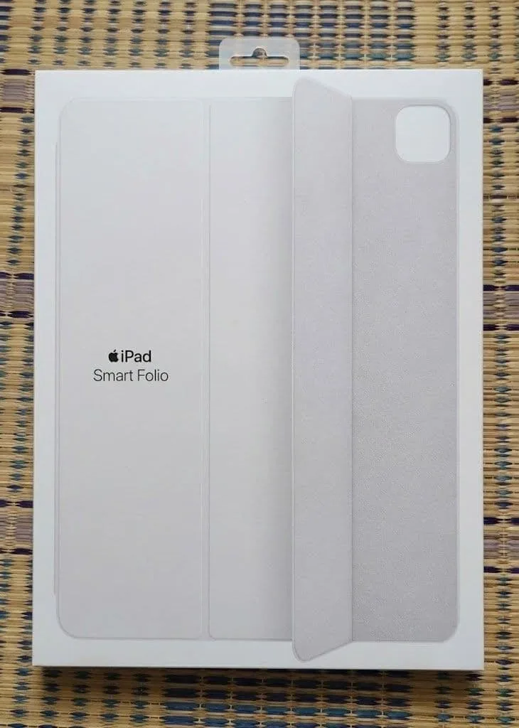 アップル スマートフォリオ 12.9インチ iPad Pro 第5世代 ホワイト