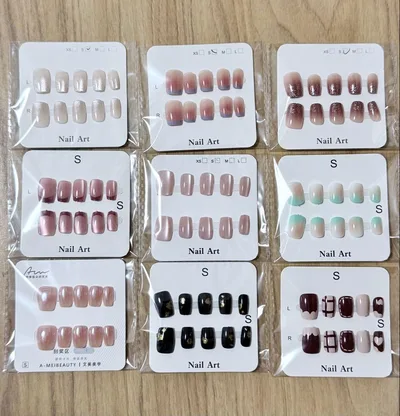 【T47】現品 ネイルチップ まとめ売り 9点 Sサイズ