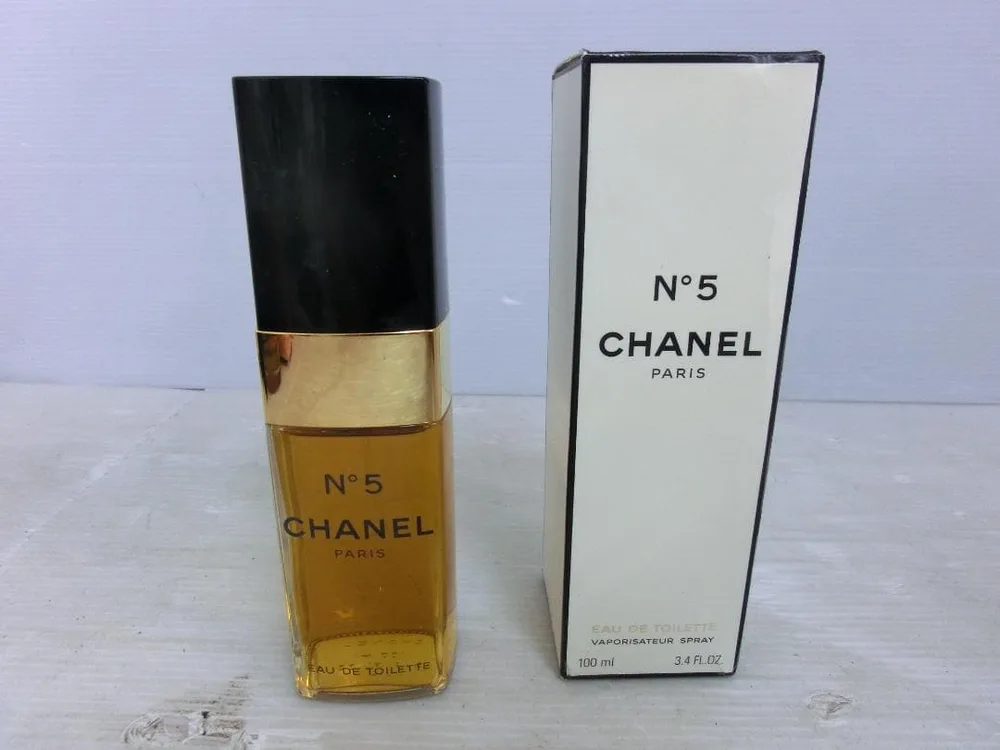 M260★CHANEL★シャネル★N°5★100ml★香水★ほぼ満量★