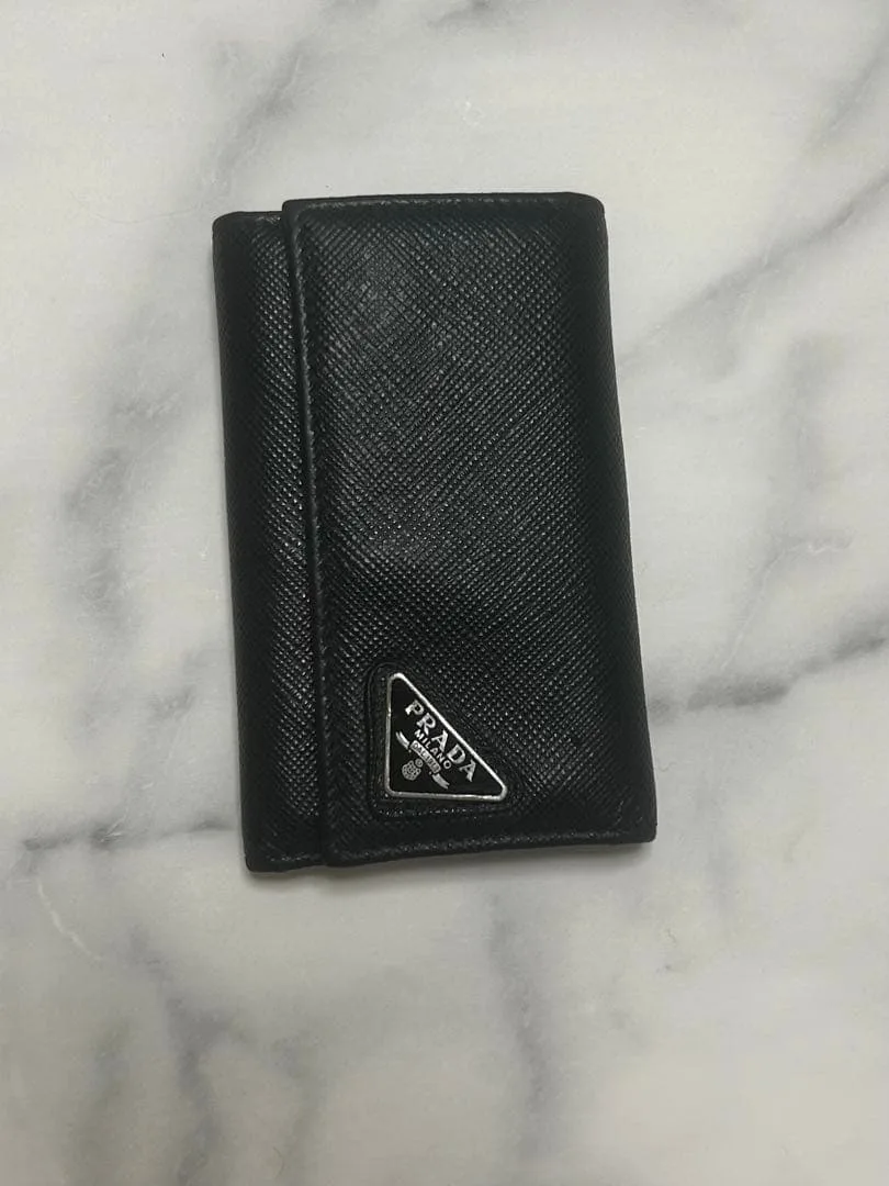 PRADA キーケース 6連 ブラック