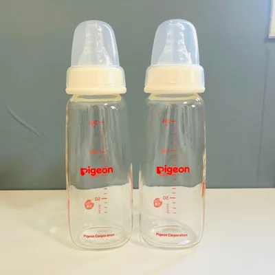 【2本セット・消毒済】ピジョン スリムタイプ ガラス哺乳瓶 200ml