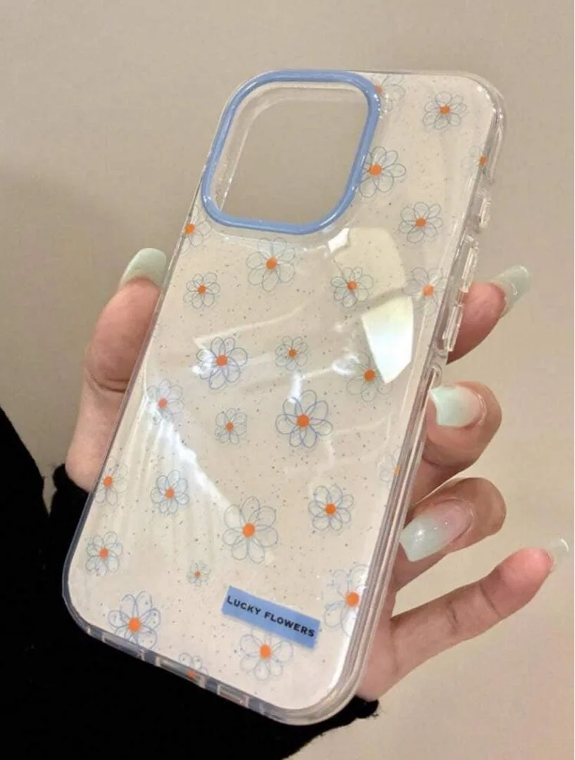 【新品】 iPhone 13pro デイジー 花柄 クリアケース ブルー