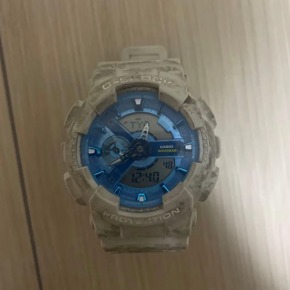 CASIO G-SHOCK 腕時計 ホワイト ブルー