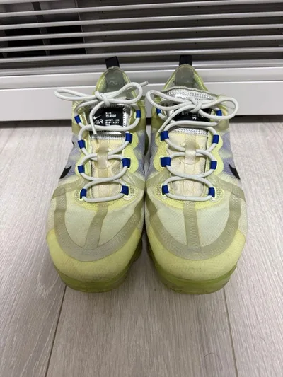 NIKE AIR VAPORMAX 2019
