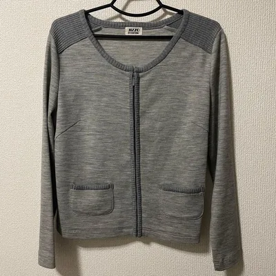 jizzo カーディガン