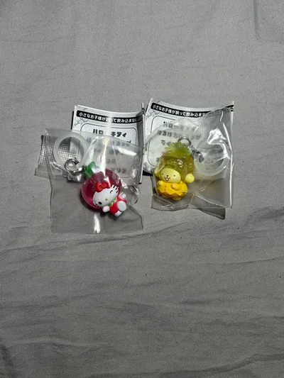 サンリオ めじるしアクセサリー くだものめじるしアクセサリー まとめ売り 2点
