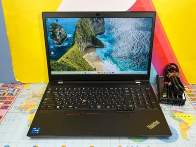 T1200 512GB 美品 P15V Gen2 レノボ 15.6型 16GB