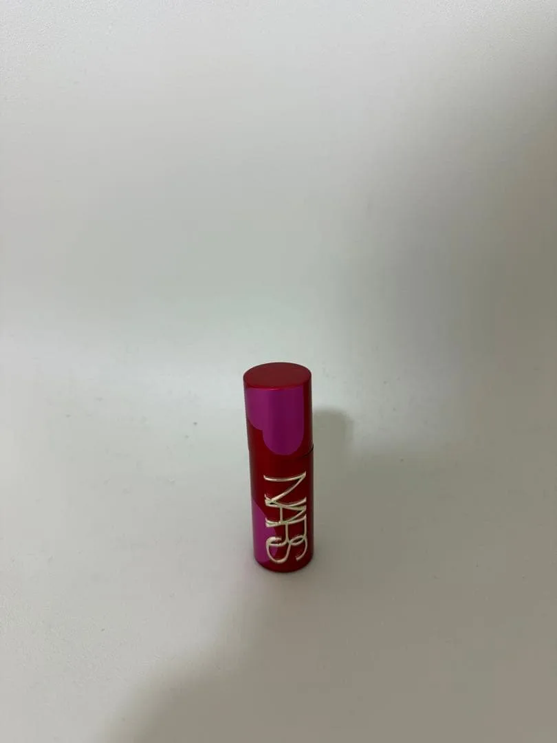 NARS エクスプリシットリップスティック810A 4241