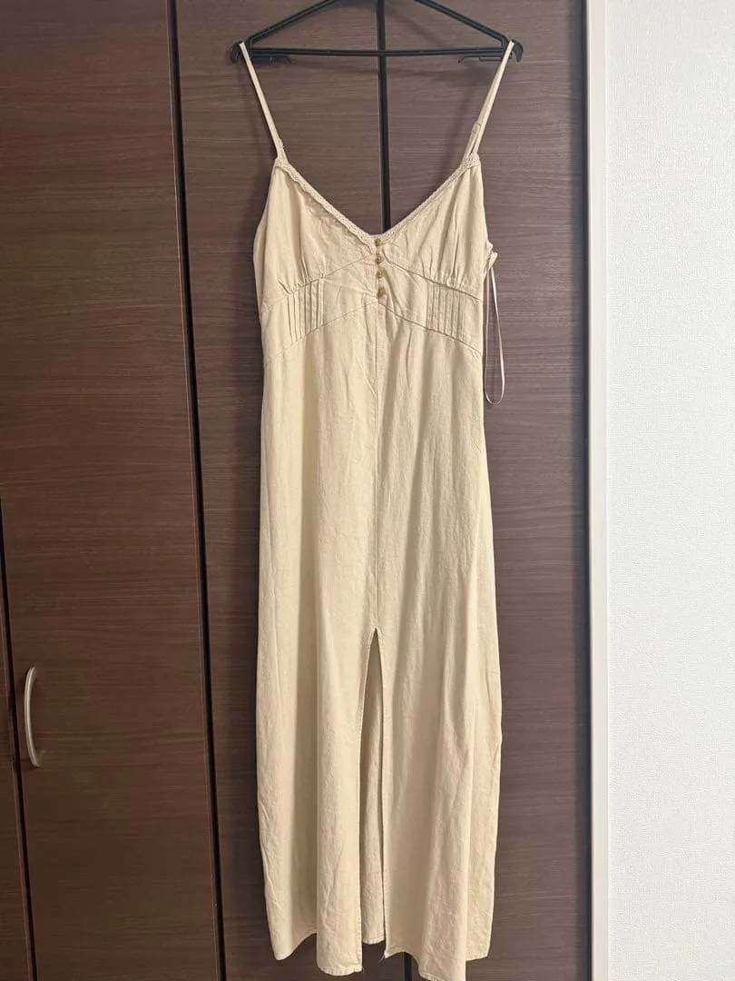 ZARA キャミワンピース ベージュ Mサイズ 新品タグ付き
