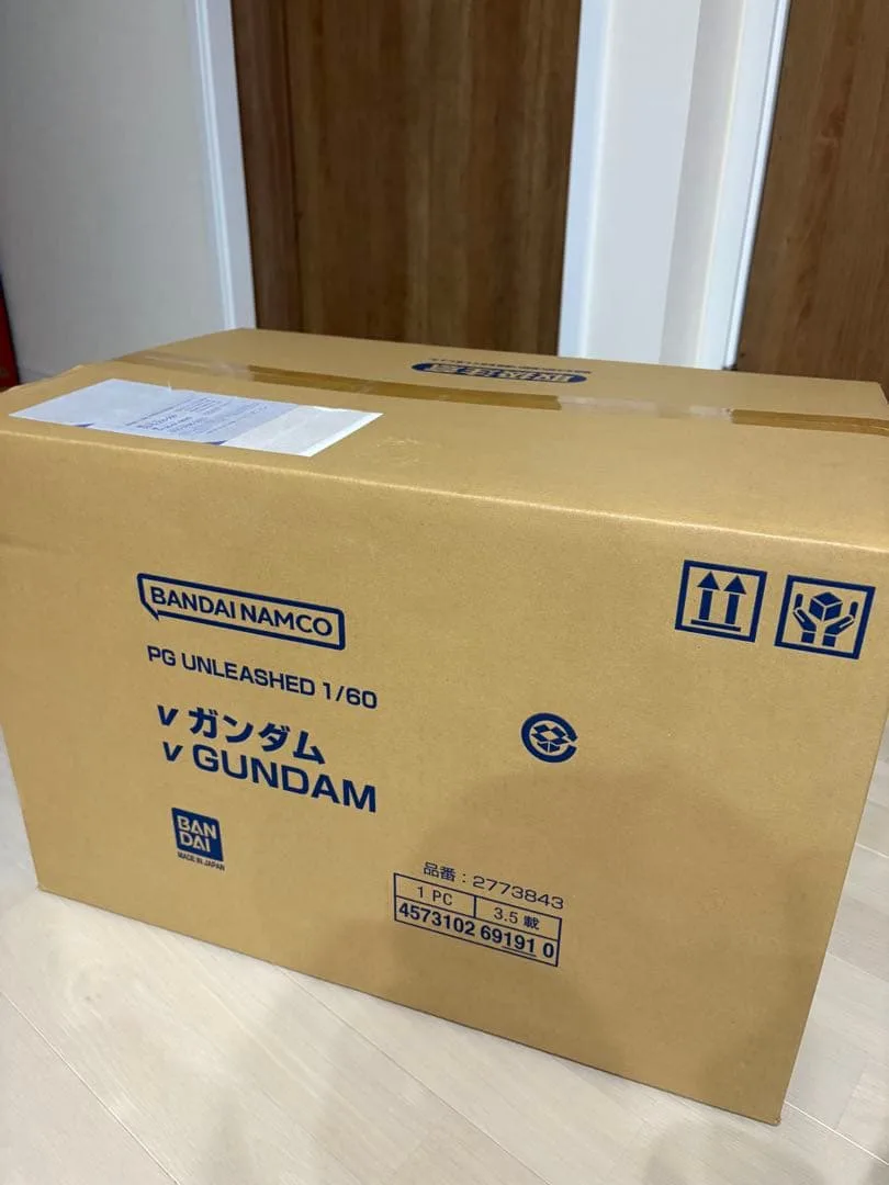PG UNLEASHED 1/60 νกันดั้ม PGU νGUNDAM