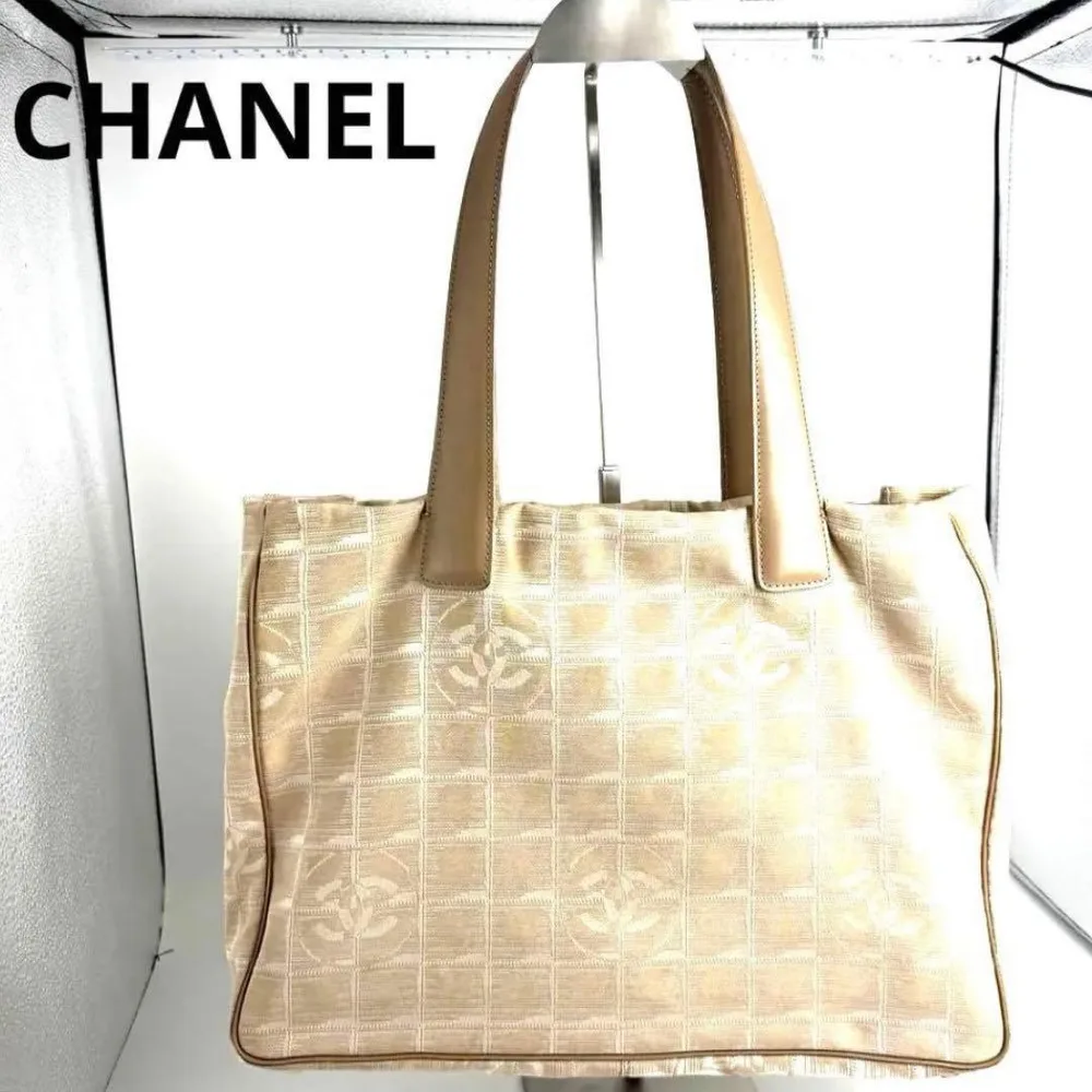 CHANEL シャネル ニュートラベルライン トートバッグ MM ベージュ