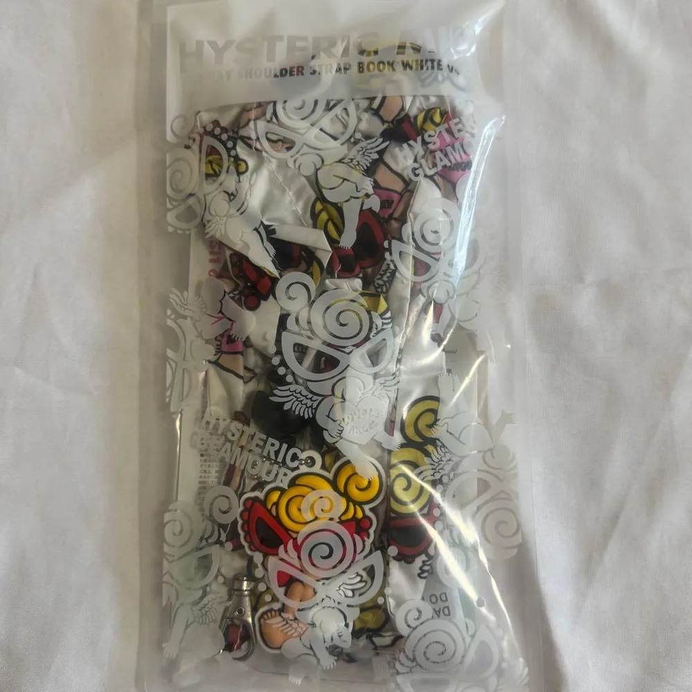 ヒステリックミニ ショルダーストラップ White