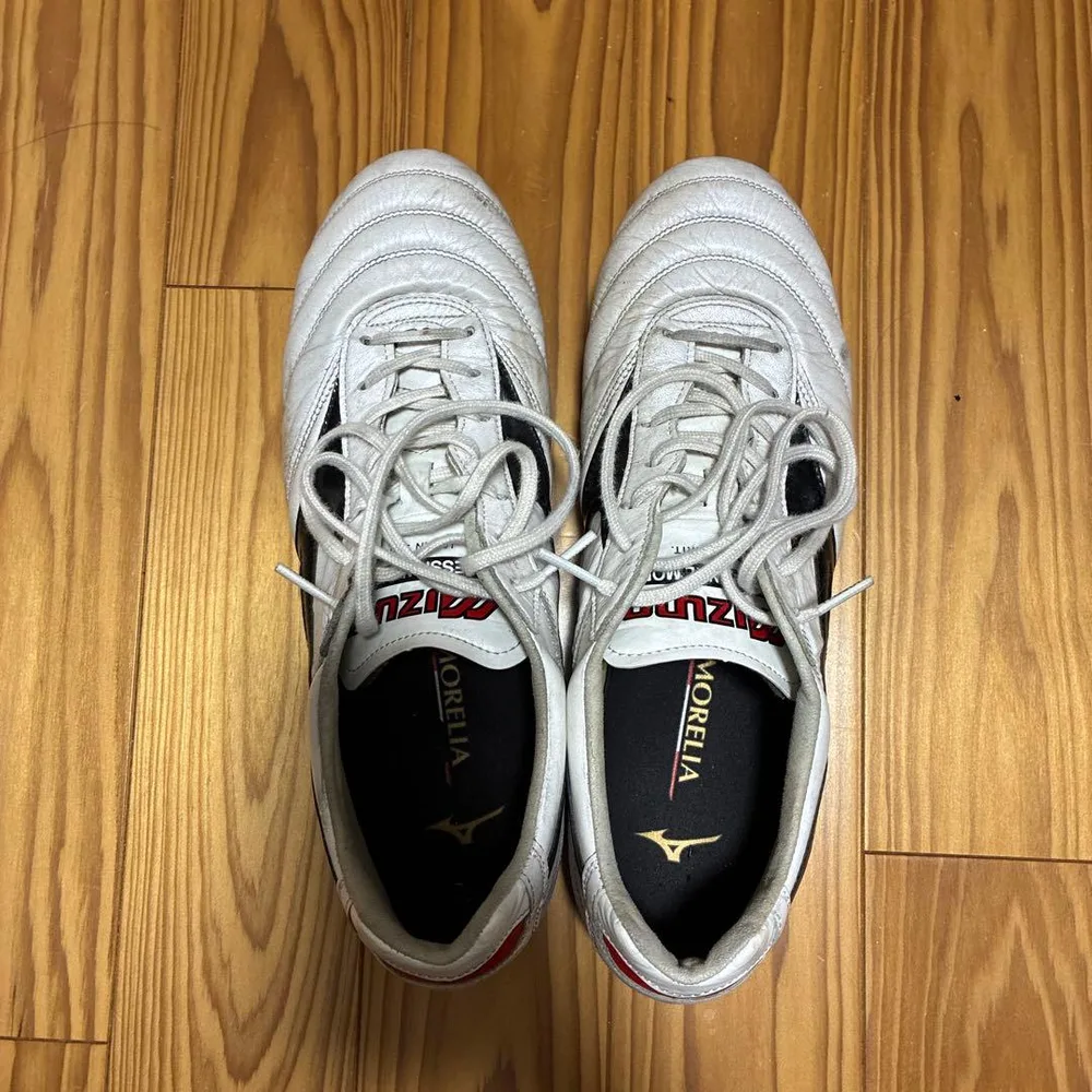 MIZUNO MORELIA サッカースパイク ホワイト