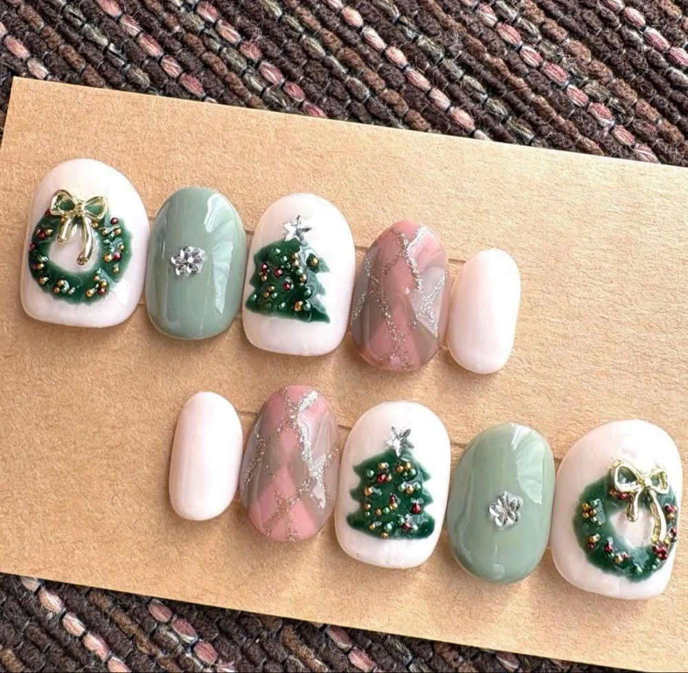 クリスマスネイル