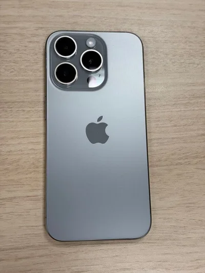 Apple iPhone 15 Pro 256gb SIMフリー