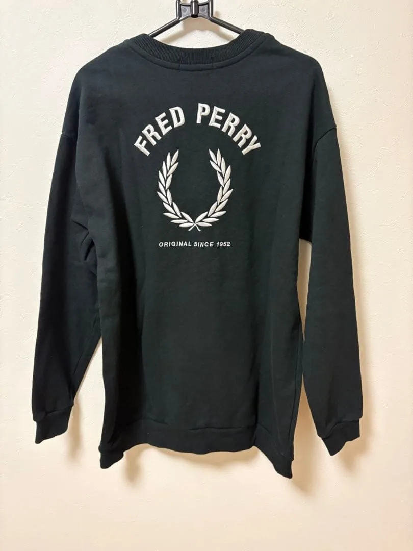 FRED PERRY スウェット ブラック Sサイズ