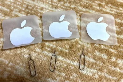 iPhone SIMピン シムピン Apple ステッカー