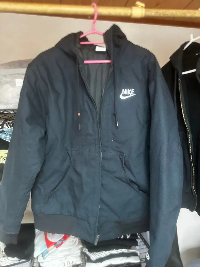 NIKE HAVE A NIKE DAY フード付きジャケット ブラック