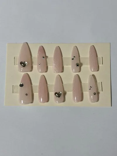 ハンドメイドネイルチップ ピンク ラメ ハート ストーン