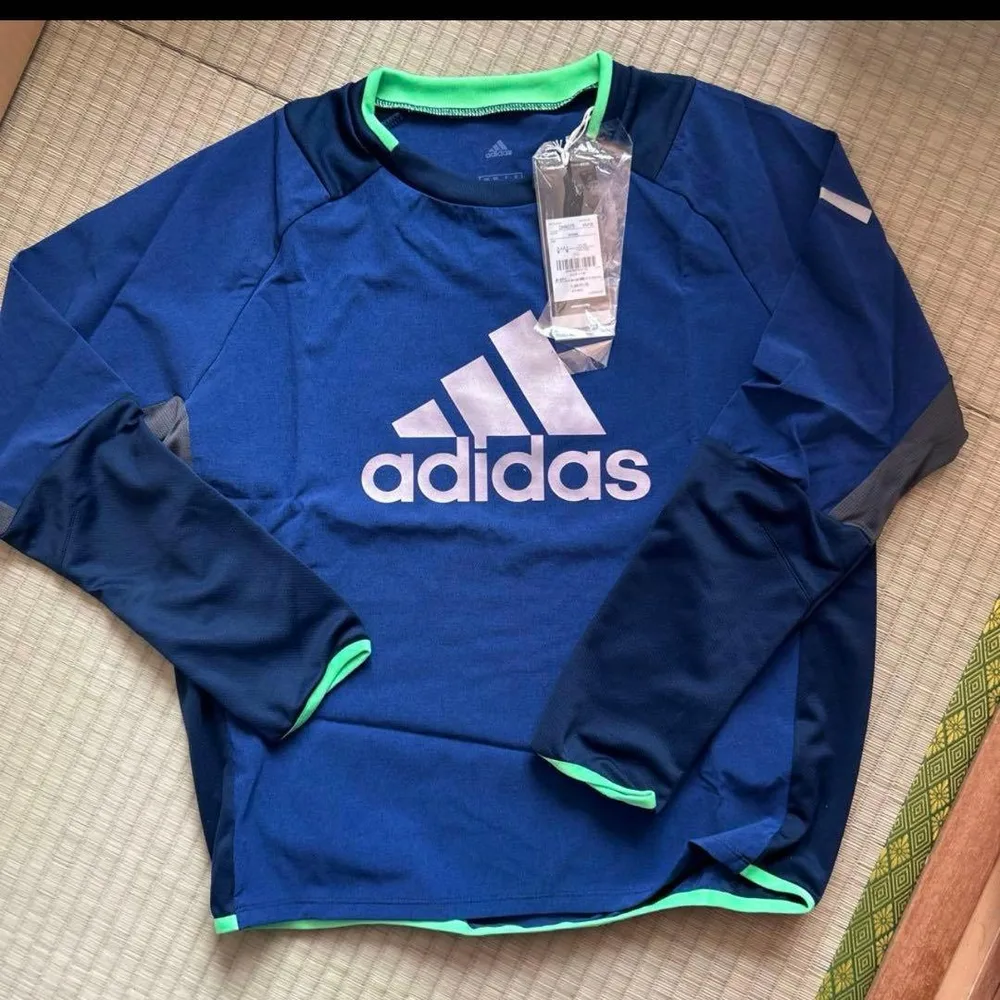 aadidas ストレッチ ネイビーシャツ ピスチェ サッカーユニホーム 140