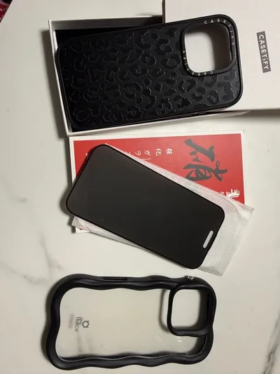 ケース、フィルムの4点セット!! iPhone16プロ