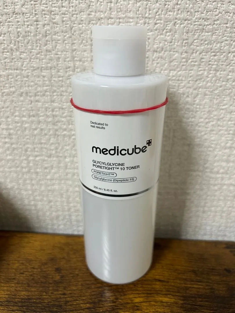 medicube メディキューブ グリシルグリシン ポアタイト10 トナー