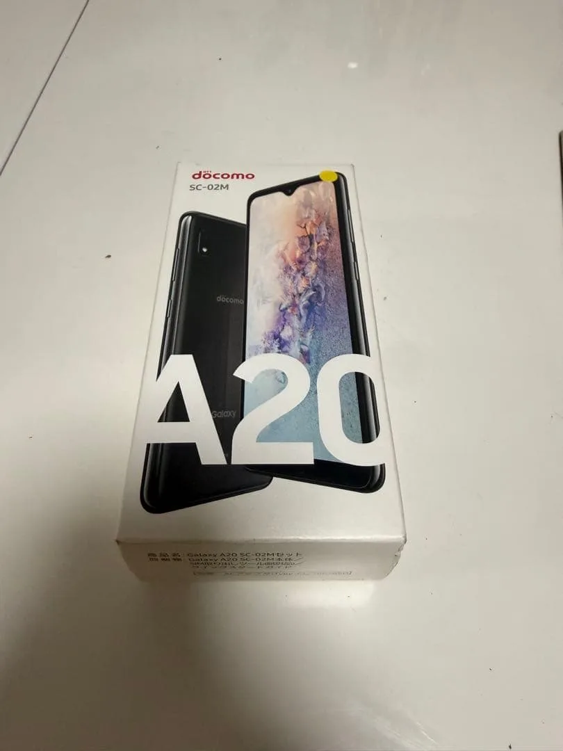 Samsung Galaxy A20 SC-02M ブラック 本体