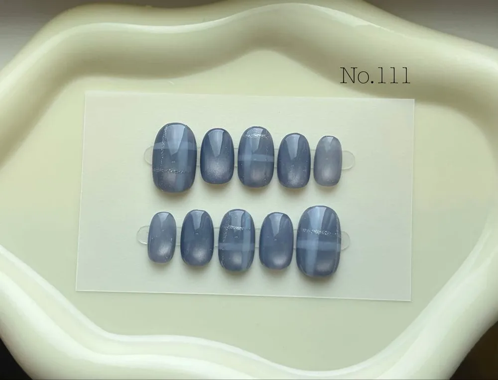 ネイルチップ【現品】ブルー系マグネット チェック ショートオーバル