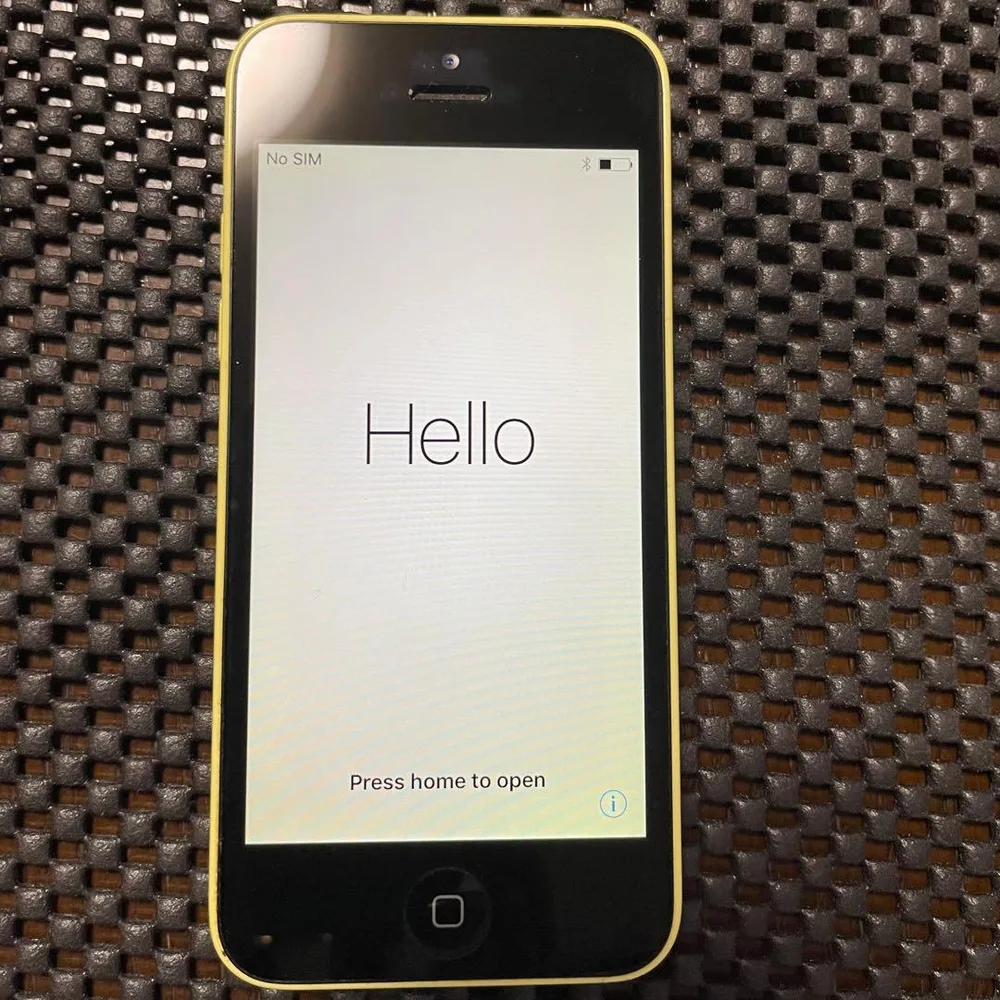 iPhone 5c イエロー