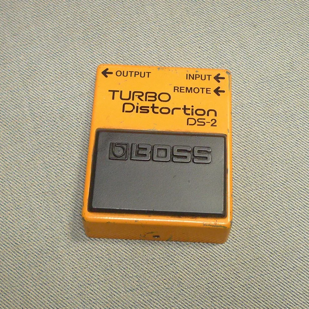 y898 ◇แป้นเหยียบดอกยาง BOSS Turbo Distortion DS-2