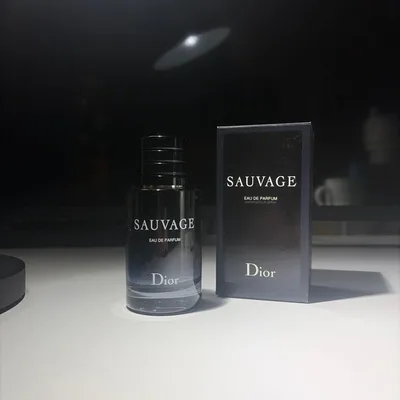 Dior SAUVAGE オードゥ トワレ 60ml(箱あり)