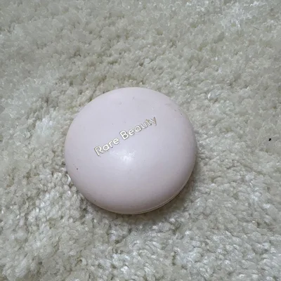 Rare Beauty パウダーチーク Hope