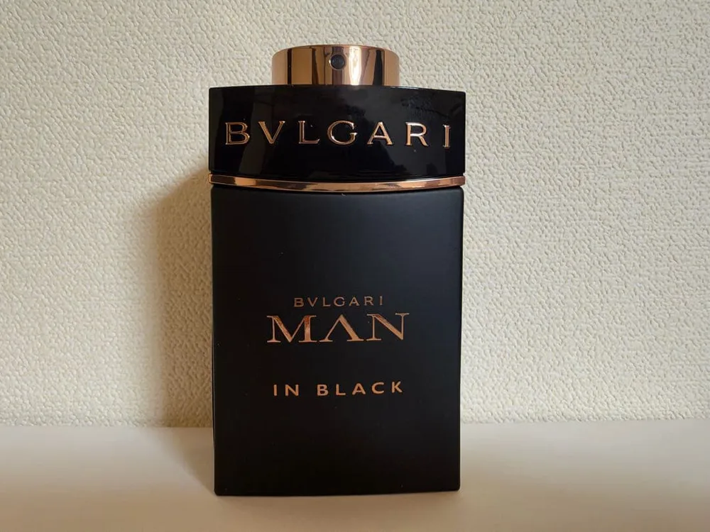 ブルガリ マン イン ブラック EDP 100ml 香水