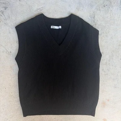 ZARA ブラック リブニットベスト M ノースリーブ