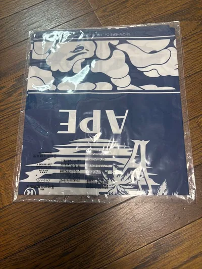 アベイシングエイプ APE バンダナ 新品