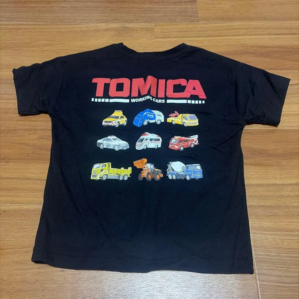 キッズ 半袖Tシャツ TOMICA 働く車柄