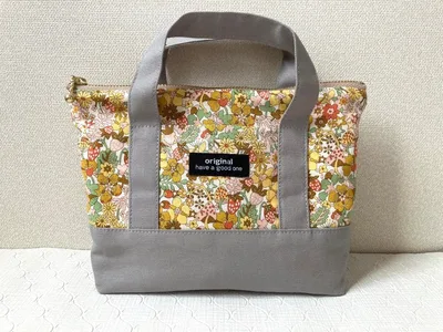 持ち手付きポーチ ハンドメイド