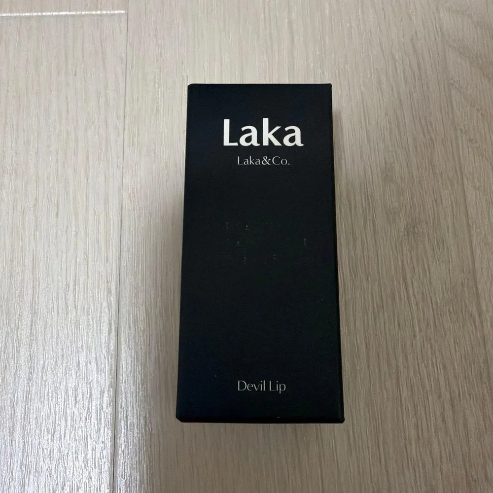 Laka デビルリップ 801 モルモル