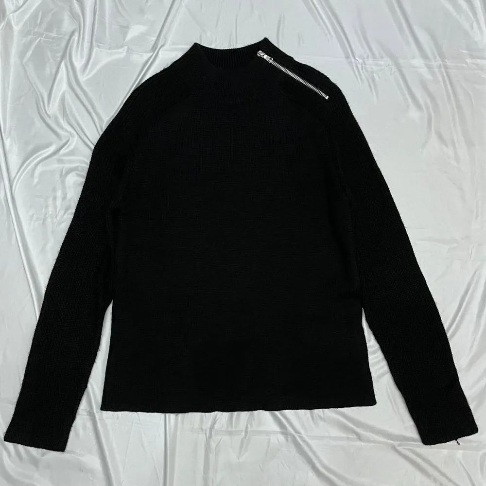 vintage zip mock neck knit
